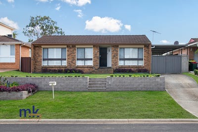 /international/au/15-traminer-place-eschol-park-nsw-148465532/