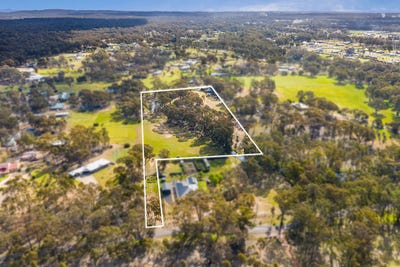 /international/au/lot-8-bennetts-road-junortoun-vic-204692076/