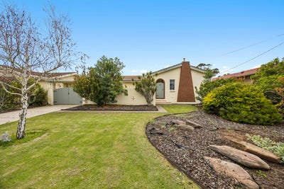 /international/au/144-warren-road-modbury-north-sa-152325444/