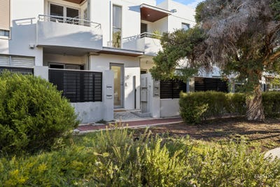 /international/au/4-13-kadina-street-north-perth-wa-150916152/