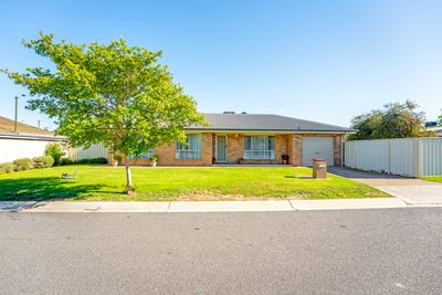 /international/au/363-allawah-street-north-albury-nsw-152692124/