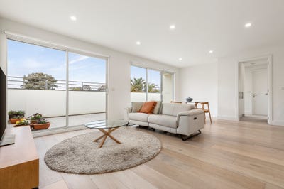 /international/au/18-8-10-durrant-street-brighton-vic-148586656/