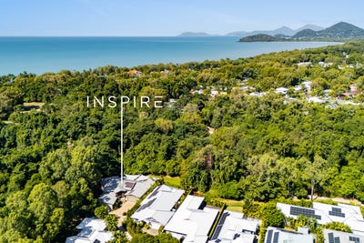 /international/au/1-silver-crescent-palm-cove-qld-151573120/