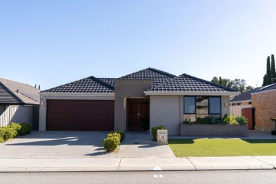 /international/au/33-wilmot-bend-madeley-wa-150984332/