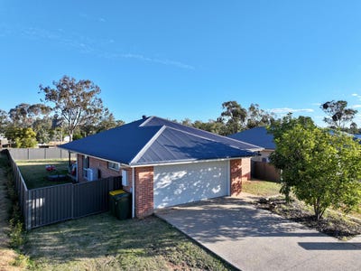 /international/au/76-frame-street-chinchilla-qld-148388788/