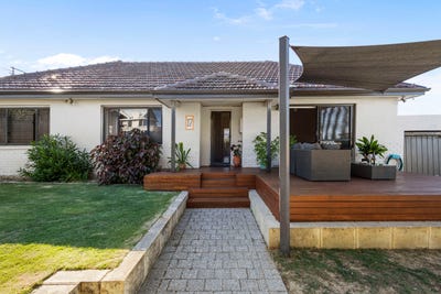 /international/au/17-george-street-north-beach-wa-151102996/