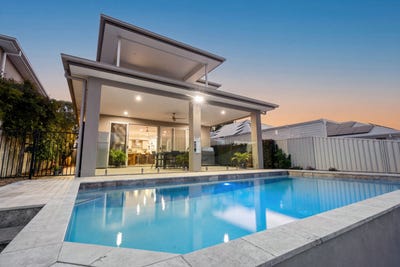 /international/au/10-saltwater-terrace-helensvale-qld-152485888/