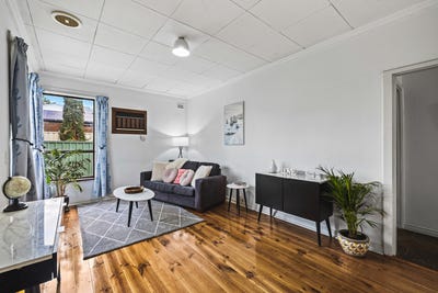 /international/au/4-boyle-street-oaklands-park-sa-152102324/