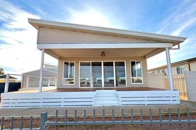 /international/au/3-may-crescent-ceduna-sa-151403608/