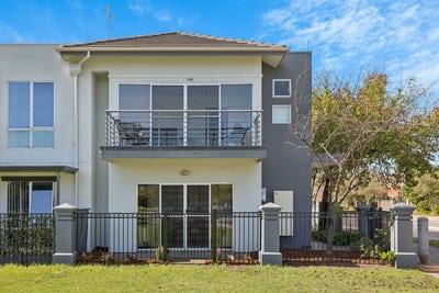 /international/au/3-270-272-mawson-lakes-boulevard-mawson-lakes-sa-151172060/