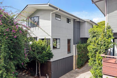 /international/au/78a-waldheim-street-annerley-qld-151018376/