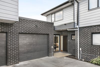 /international/au/2-3-wedding-court-broadmeadows-vic-151676556/
