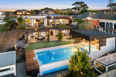 /international/au/22-wintersun-court-clifton-springs-vic-152621180/