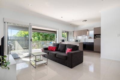 /international/au/3-38-chatsworth-road-greenslopes-qld-150807000/