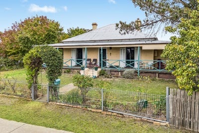 /international/au/17-ilford-road-rylstone-nsw-150725728/