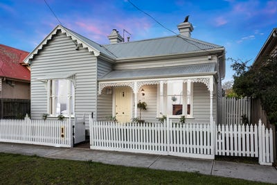 /international/au/24-forrest-street-spotswood-vic-148471084/