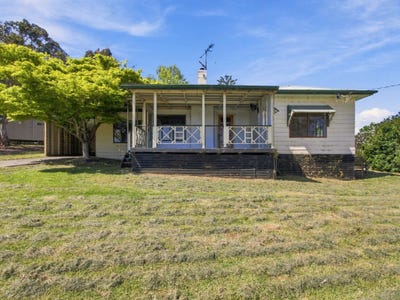 /international/au/36-brewsters-road-yinnar-south-vic-152690852/