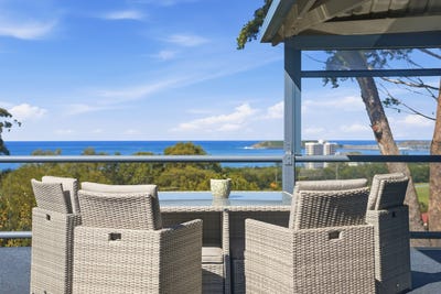 /international/au/14-island-view-close-coffs-harbour-nsw-151255660/
