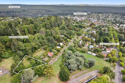 /international/au/2a-hill-street-daylesford-vic-204467760/