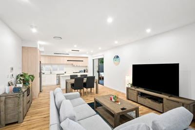/international/au/2-71-kingston-street-oak-flats-nsw-151468748/