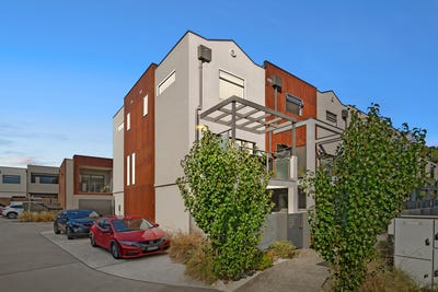 /international/au/1-tiller-walk-mornington-vic-151020508/
