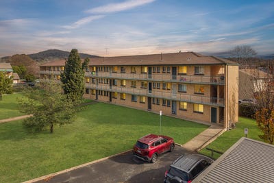 /international/au/13-7-brook-street-queanbeyan-nsw-151459980/