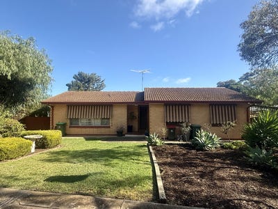 /international/au/19-ansbert-street-christie-downs-sa-151270820/