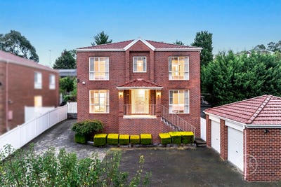 /international/au/198-main-hurstbridge-road-diamond-creek-vic-151183492/