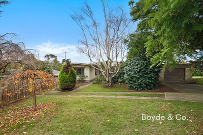 /international/au/29-young-street-drouin-vic-151524524/