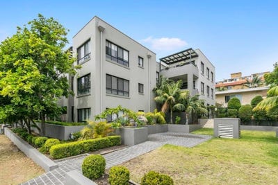 /international/au/12-3-11-hawkesbury-avenue-dee-why-nsw-151085408/