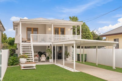 /international/au/61a-victoria-avenue-woody-point-qld-148344016/