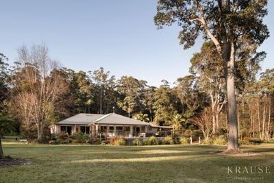 /international/au/305-dath-henderson-road-tinbeerwah-qld-152295212/