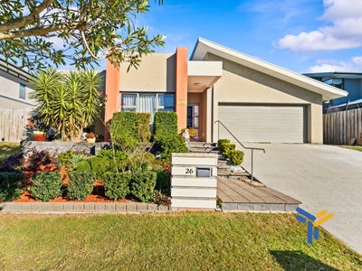 /international/au/26-trinity-point-drive-morisset-park-nsw-148512504/