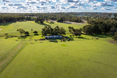 /international/au/281-crest-hill-road-bindoon-wa-700412872/
