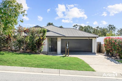 /international/au/21-inigo-way-augustine-heights-qld-151430816/