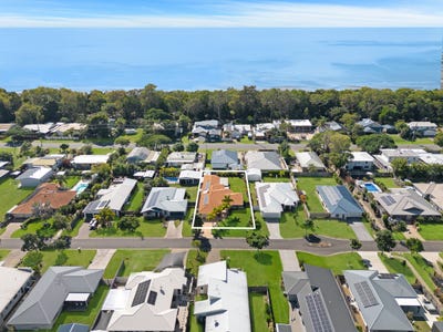 /international/au/22-seaway-parade-toogoom-qld-148120584/?lang=zh-tw