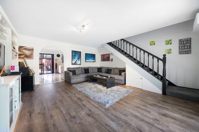 /international/au/5-184-birdwood-road-georges-hall-nsw-148533824/
