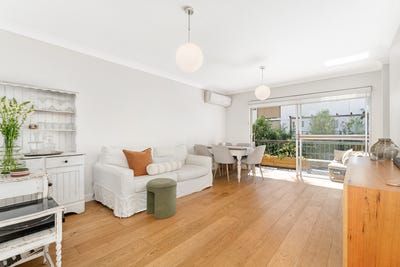 /international/au/7-82-miskin-street-toowong-qld-151368188/