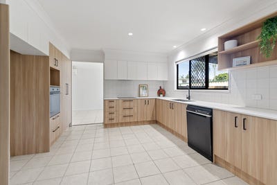 /international/au/17-galahad-street-marsden-qld-151299536/