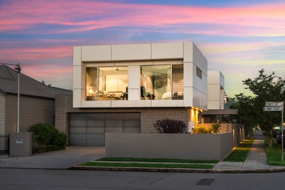 /international/au/17-eddy-street-hamilton-nsw-152627516/