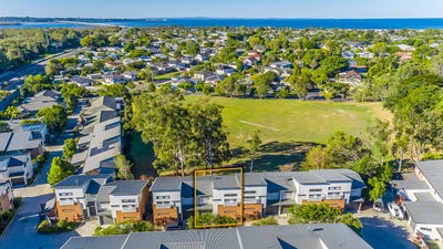 /international/au/47-21-rensburg-street-brighton-qld-147863356/