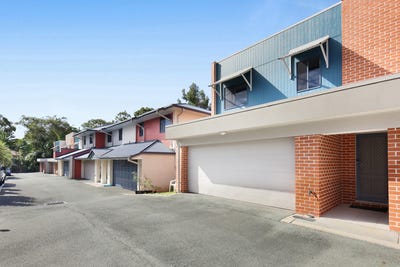 /international/au/19-170-whiting-street-labrador-qld-148306748/