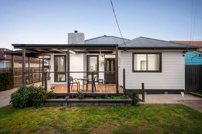 /international/au/27-busch-street-sunshine-north-vic-148367188/
