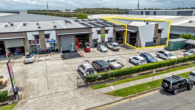 /international/au/8-22-north-road-wynnum-west-qld-505088864/