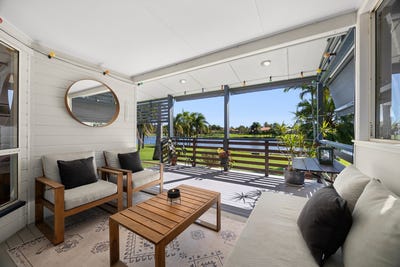 /international/au/14-171-david-low-way-bli-bli-qld-151271360/
