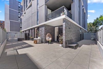 /international/au/23-25-george-street-north-strathfield-nsw-151123924/