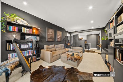 /international/au/313-8-moreau-parade-east-perth-wa-148454808/