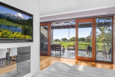 /international/au/85-o-quinn-street-nudgee-beach-qld-148525528/