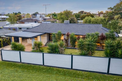 /international/au/8-claremont-drive-leopold-vic-152553012/