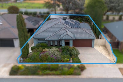 /international/au/21-kensington-drive-shepparton-vic-151155960/